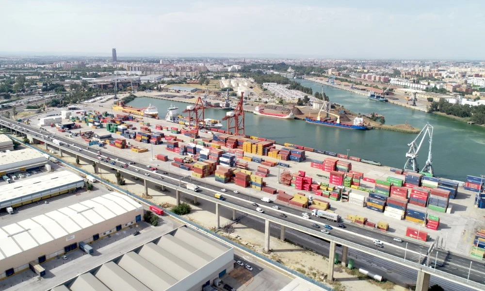 Sevilla Limanı Genişleme Projesi İçin Elektrik Altyapısını Yeniliyor