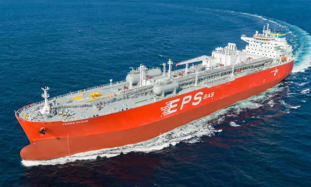 Eastern Pacific Shipping İlk Amonyak Çift Yakıtlı Gemisi Terra Clove'u Tanıttı